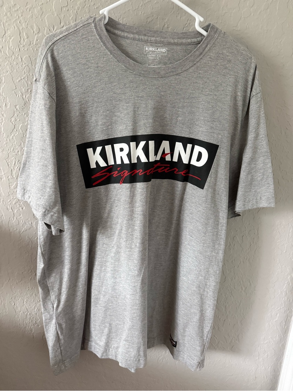 Kirkland Signature Gray Short Sleeve T-Shirt with Black & Red Logo Men XL